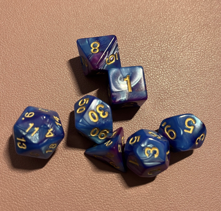 8 - teiliges Würfelset